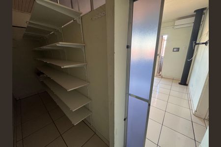 Casa à venda com 262m², 4 quartos e 4 vagasSuíte