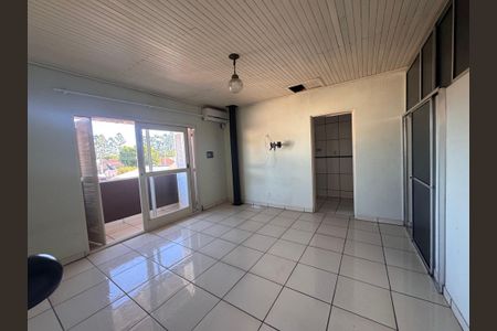 Casa à venda com 262m², 4 quartos e 4 vagasSuíte