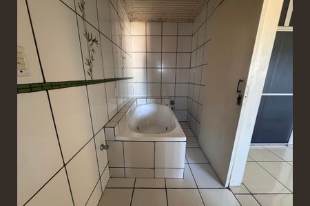 Casa à venda com 262m², 4 quartos e 4 vagasBanheiro Suíte