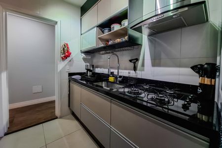 Apartamento à venda com 85m², 3 quartos e 2 vagas Apartamento à venda com 85m², 3 quartos e 2 vagasCozinha