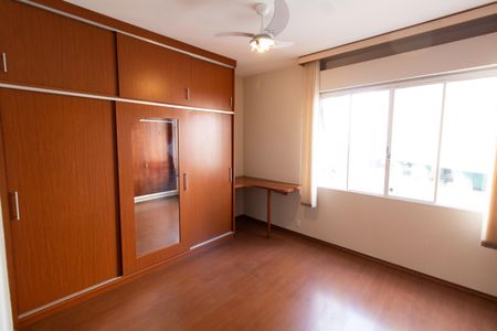 Apartamento à venda com 113m², 2 quartos e 1 vaga Apartamento à venda com 113m², 2 quartos e 1 vagaQuarto 2