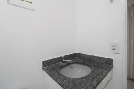 Apartamento à venda com 72m², 3 quartos e 1 vagaBanheiro Social