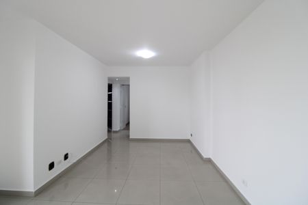 Apartamento à venda com 72m², 3 quartos e 1 vagaSala
