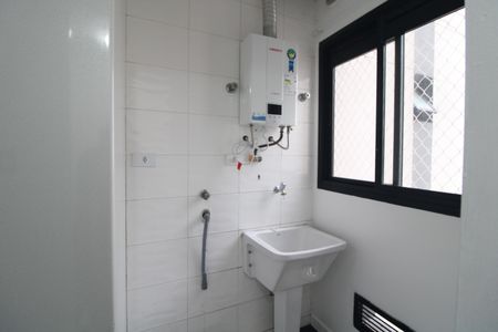 Apartamento à venda com 72m², 3 quartos e 1 vagaÁrea de Serviço