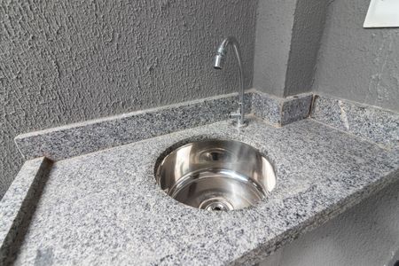 Apartamento para alugar com 30m², 1 quarto e sem vaga Apartamento para alugar com 30m², 1 quarto e sem vagaVaranda