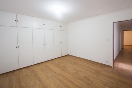 Casa para alugar com 379m², 6 quartos e 2 vagasQuarto 3