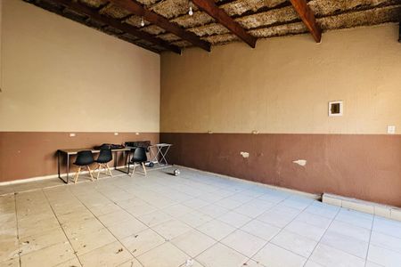 Casa para alugar com 150m², 3 quartos e 5 vagas Casa para alugar com 150m², 3 quartos e 5 vagasGaragem