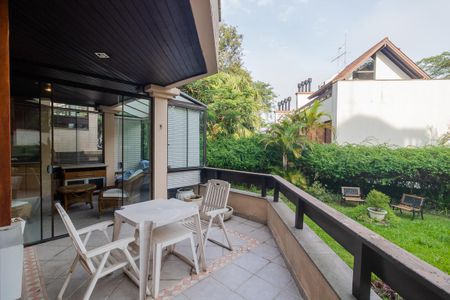 Varanda de apartamento à venda com 3 quartos, 137m² em Cavalhada, Porto Alegre