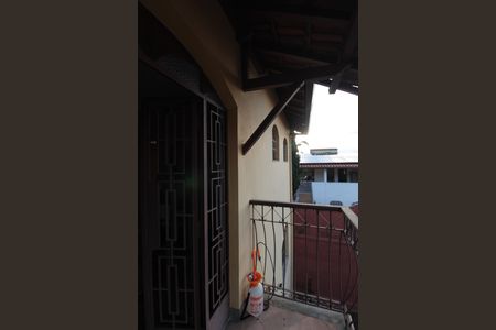 Casa à venda com 380m², 4 quartos e 6 vagasVaranda do Hall dos Quartos