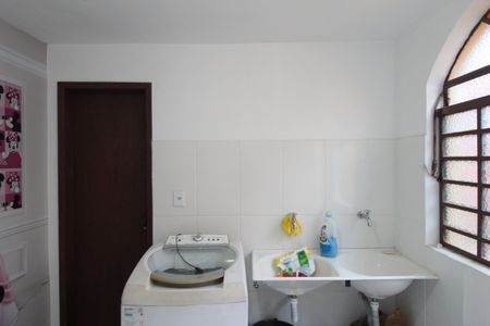 Casa à venda com 380m², 4 quartos e 6 vagasÁrea de Serviço