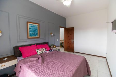 Casa à venda com 210m², 4 quartos e 2 vagas Casa à venda com 210m², 4 quartos e 2 vagasSuíte 3