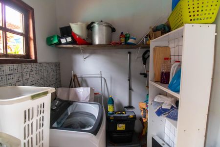 Casa à venda com 210m², 4 quartos e 2 vagas Casa à venda com 210m², 4 quartos e 2 vagasÁrea de Serviço