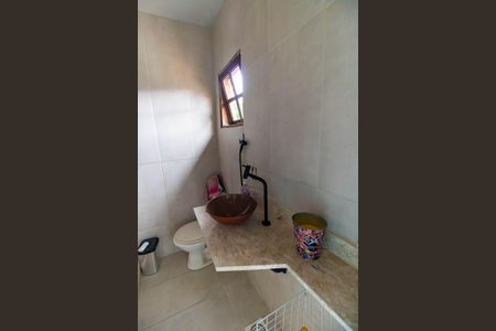 Casa à venda com 210m², 4 quartos e 2 vagas Casa à venda com 210m², 4 quartos e 2 vagasBanheiro de serviço