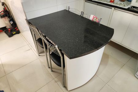 Apartamento à venda com 83m², 3 quartos e 1 vaga Apartamento à venda com 83m², 3 quartos e 1 vagaCozinha