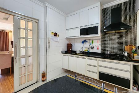 Apartamento à venda com 83m², 3 quartos e 1 vaga Apartamento à venda com 83m², 3 quartos e 1 vagaCozinha