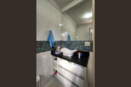 Apartamento à venda com 83m², 3 quartos e 1 vaga Apartamento à venda com 83m², 3 quartos e 1 vagaBanheiro da Suíte