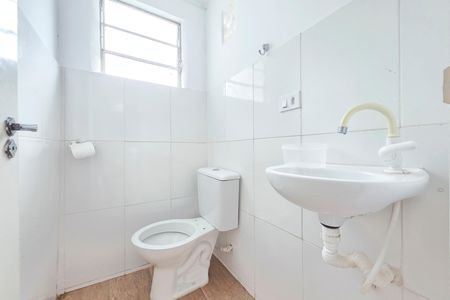 Casa para alugar com 341m², 5 quartos e 8 vagas Casa para alugar com 341m², 5 quartos e 8 vagasBanheiro de Serviço 2