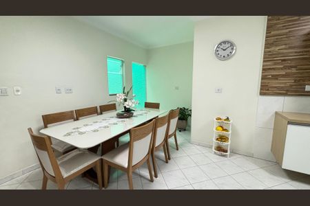 Casa para alugar com 246m², 3 quartos e 5 vagas Casa para alugar com 246m², 3 quartos e 5 vagasCopa