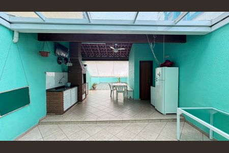 Casa para alugar com 246m², 3 quartos e 5 vagas Casa para alugar com 246m², 3 quartos e 5 vagasQuintal