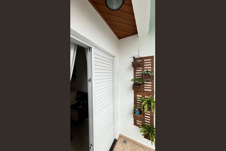 Casa para alugar com 246m², 3 quartos e 5 vagas Casa para alugar com 246m², 3 quartos e 5 vagasVaranda da Suíte 1