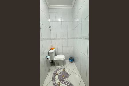 Casa para alugar com 246m², 3 quartos e 5 vagas Casa para alugar com 246m², 3 quartos e 5 vagasLavabo