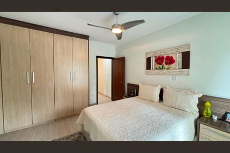 Casa para alugar com 246m², 3 quartos e 5 vagas Casa para alugar com 246m², 3 quartos e 5 vagasSuite 1