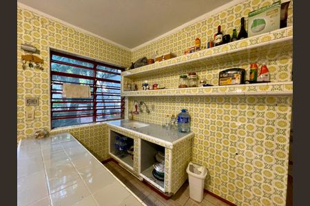 Casa para alugar com 565m², 4 quartos e 2 vagasCozinha