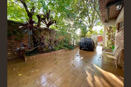 Casa para alugar com 565m², 4 quartos e 2 vagasÁrea externa