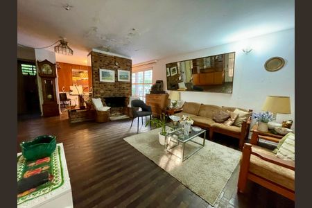 Casa para alugar com 565m², 4 quartos e 2 vagasSala 1