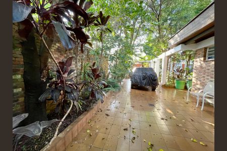 Casa para alugar com 565m², 4 quartos e 2 vagasÁrea externa