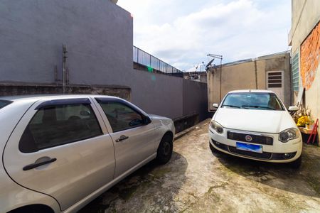 Casa para alugar com 120m², 2 quartos e 1 vaga Casa para alugar com 120m², 2 quartos e 1 vagaGaragem