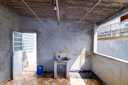 Casa para alugar com 120m², 2 quartos e 1 vaga Casa para alugar com 120m², 2 quartos e 1 vagaÁrea de Serviço