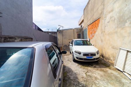 Casa para alugar com 120m², 2 quartos e 1 vaga Casa para alugar com 120m², 2 quartos e 1 vagaGaragem