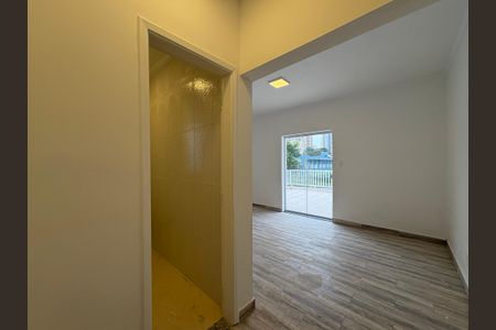 Casa à venda com 173m², 4 quartos e 2 vagas Casa à venda com 173m², 4 quartos e 2 vagasSuite