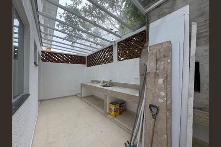 Casa à venda com 173m², 4 quartos e 2 vagas Casa à venda com 173m², 4 quartos e 2 vagasÁrea gourmet