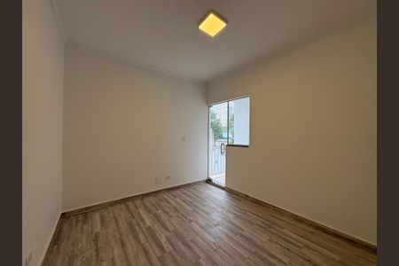 Casa à venda com 173m², 4 quartos e 2 vagas Casa à venda com 173m², 4 quartos e 2 vagasQuarto 1