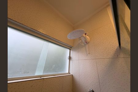 Casa à venda com 173m², 4 quartos e 2 vagas Casa à venda com 173m², 4 quartos e 2 vagasBanheiro