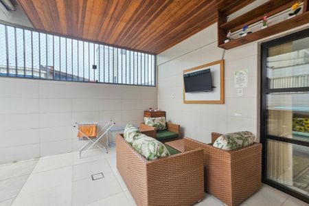 Apartamento para alugar com 167m², 3 quartos e 1 vaga Apartamento para alugar com 167m², 3 quartos e 1 vagaÁrea de Lazer privativa