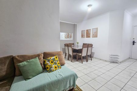 Apartamento para alugar com 167m², 3 quartos e 1 vaga Apartamento para alugar com 167m², 3 quartos e 1 vagaSala