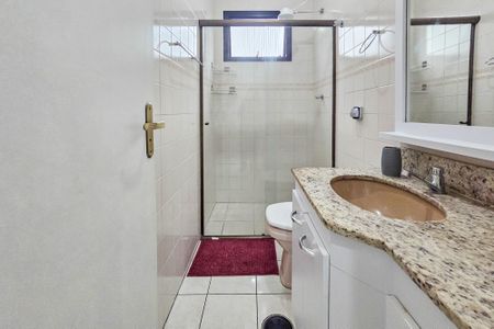 Apartamento para alugar com 167m², 3 quartos e 1 vaga Apartamento para alugar com 167m², 3 quartos e 1 vagaBanheiro