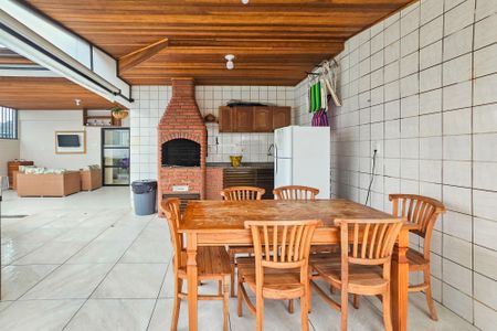 Apartamento para alugar com 167m², 3 quartos e 1 vaga Apartamento para alugar com 167m², 3 quartos e 1 vagaÁrea de Lazer privativa