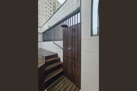 Apartamento para alugar com 167m², 3 quartos e 1 vaga Apartamento para alugar com 167m², 3 quartos e 1 vagaÁrea de Lazer privativa