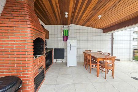 Apartamento para alugar com 167m², 3 quartos e 1 vaga Apartamento para alugar com 167m², 3 quartos e 1 vagaÁrea de Lazer privativa