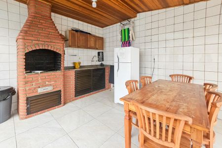 Apartamento para alugar com 167m², 3 quartos e 1 vaga Apartamento para alugar com 167m², 3 quartos e 1 vagaÁrea de Lazer privativa