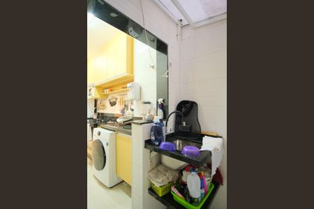 Apartamento à venda com 70m², 2 quartos e 1 vagaCozinha e Área de Serviço