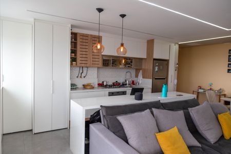 Apartamento à venda com 73m², 2 quartos e 2 vagasSala