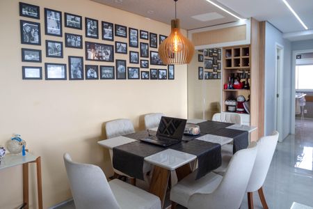 Apartamento à venda com 73m², 2 quartos e 2 vagasSala