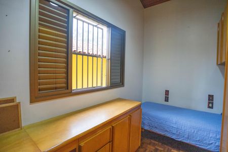 Casa à venda com 209m², 3 quartos e 4 vagas Casa à venda com 209m², 3 quartos e 4 vagasQuarto 2