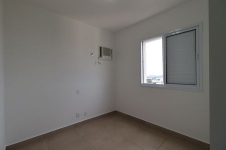 Apartamento para alugar com 74m², 3 quartos e 2 vagasQuarto 2