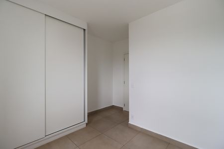 Apartamento para alugar com 74m², 3 quartos e 2 vagasSuíte